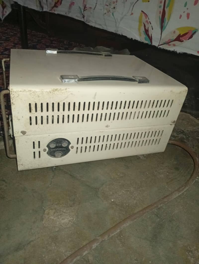 Universal 5000watts Stabilizer 1