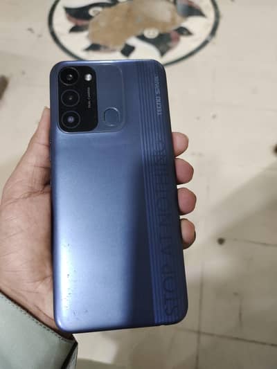Tecno Spark 8C