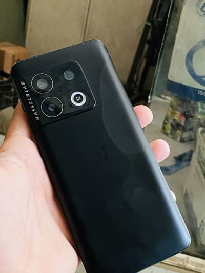 One Plus 10 Pro