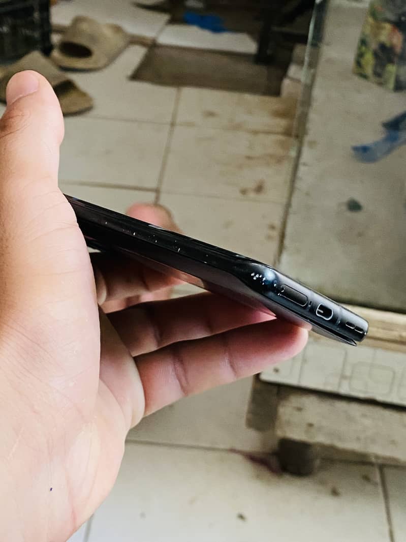 One Plus 10 Pro 5