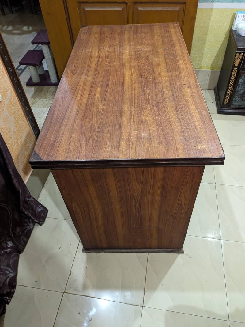 Computer/Office Table 4