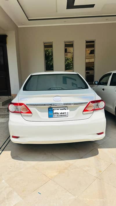 Toyota Corolla GLI 2011