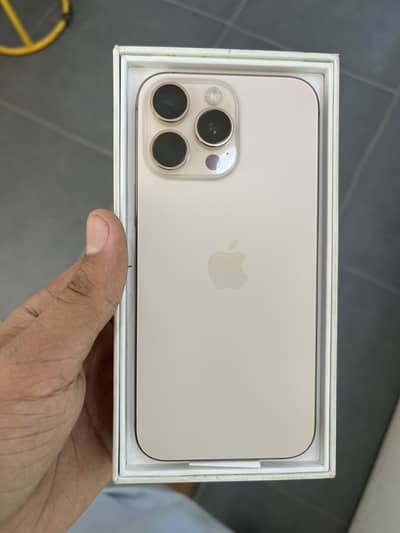 Apple iPhone 16 Pro Max