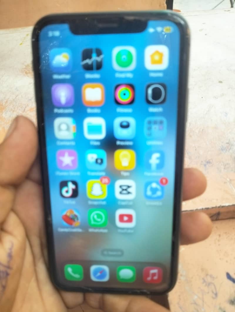 Apple iPhone 11 1
