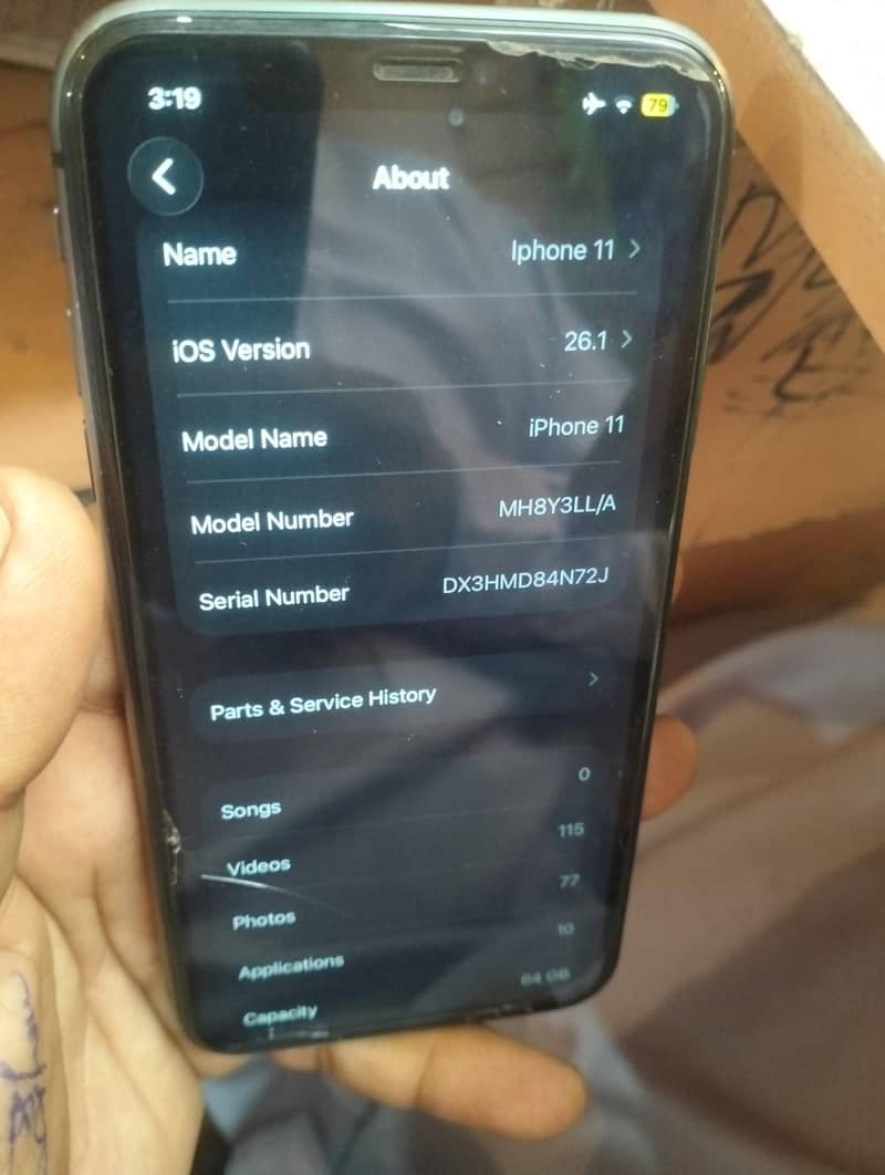 Apple iPhone 11 7