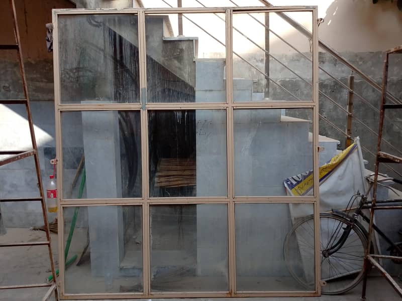 partition frame 1