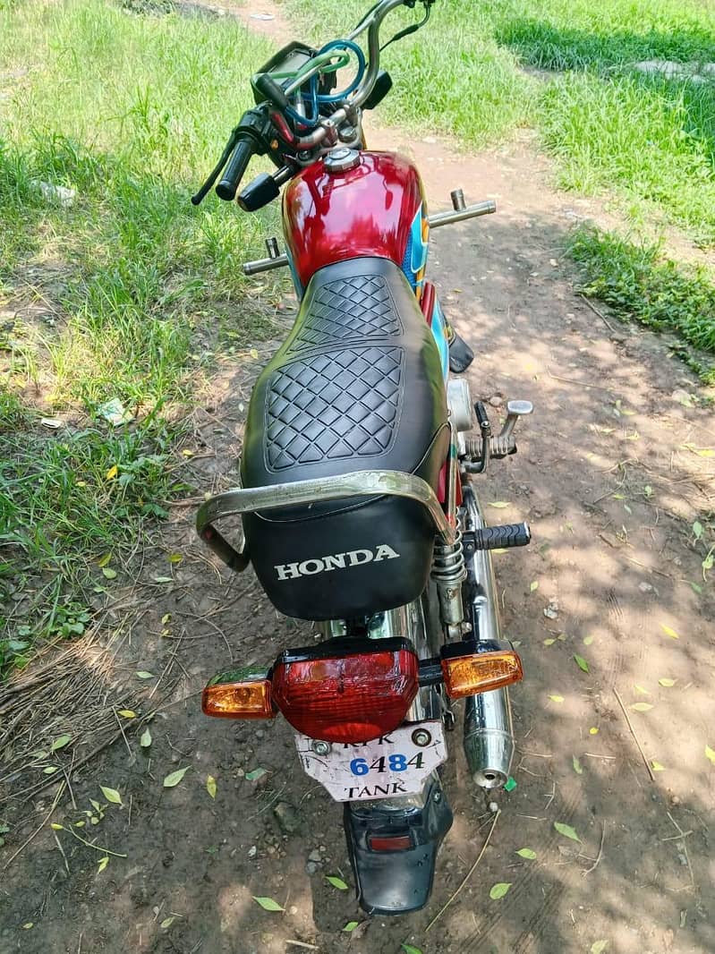 2014 mod . CD  70 3