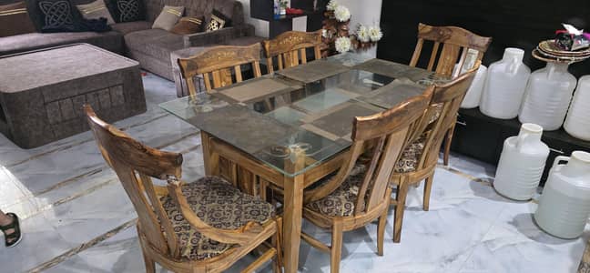 6 Seater Dining table for Sale