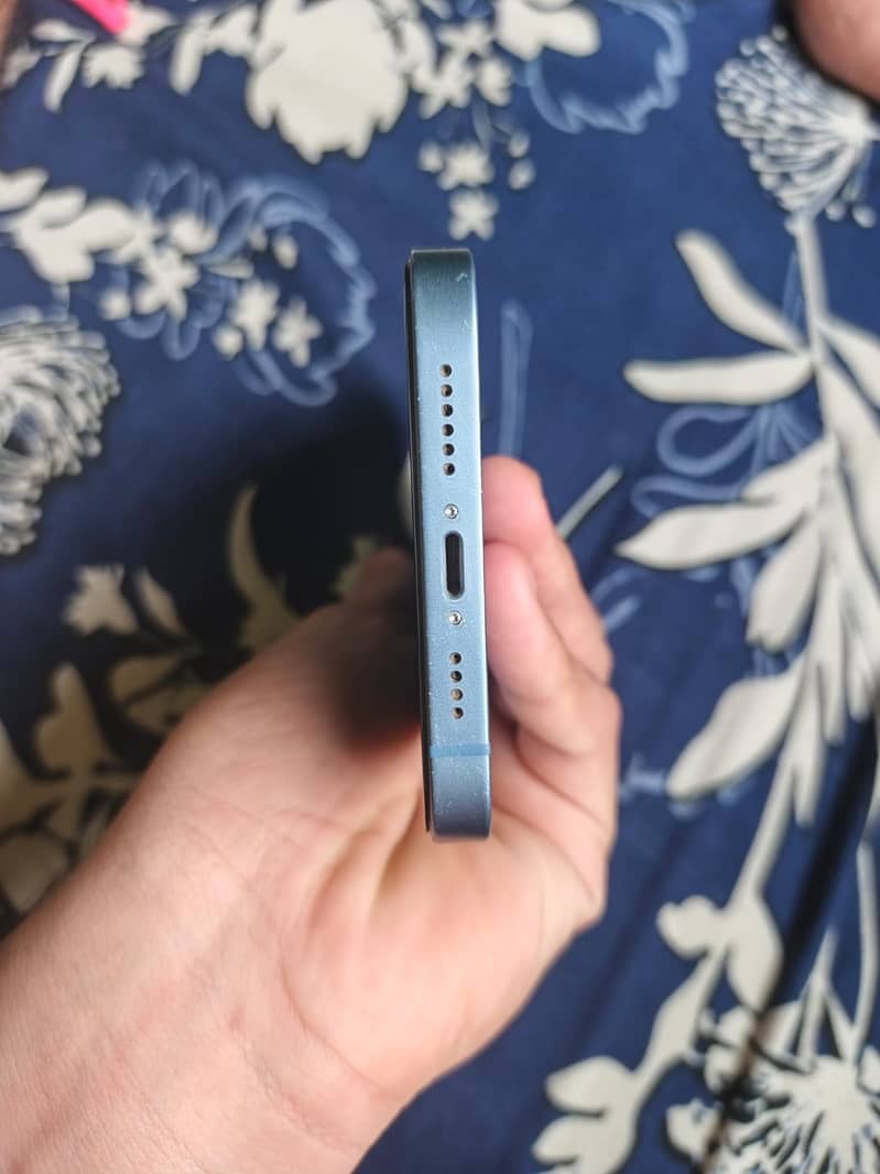 Apple iPhone 14 plus 4