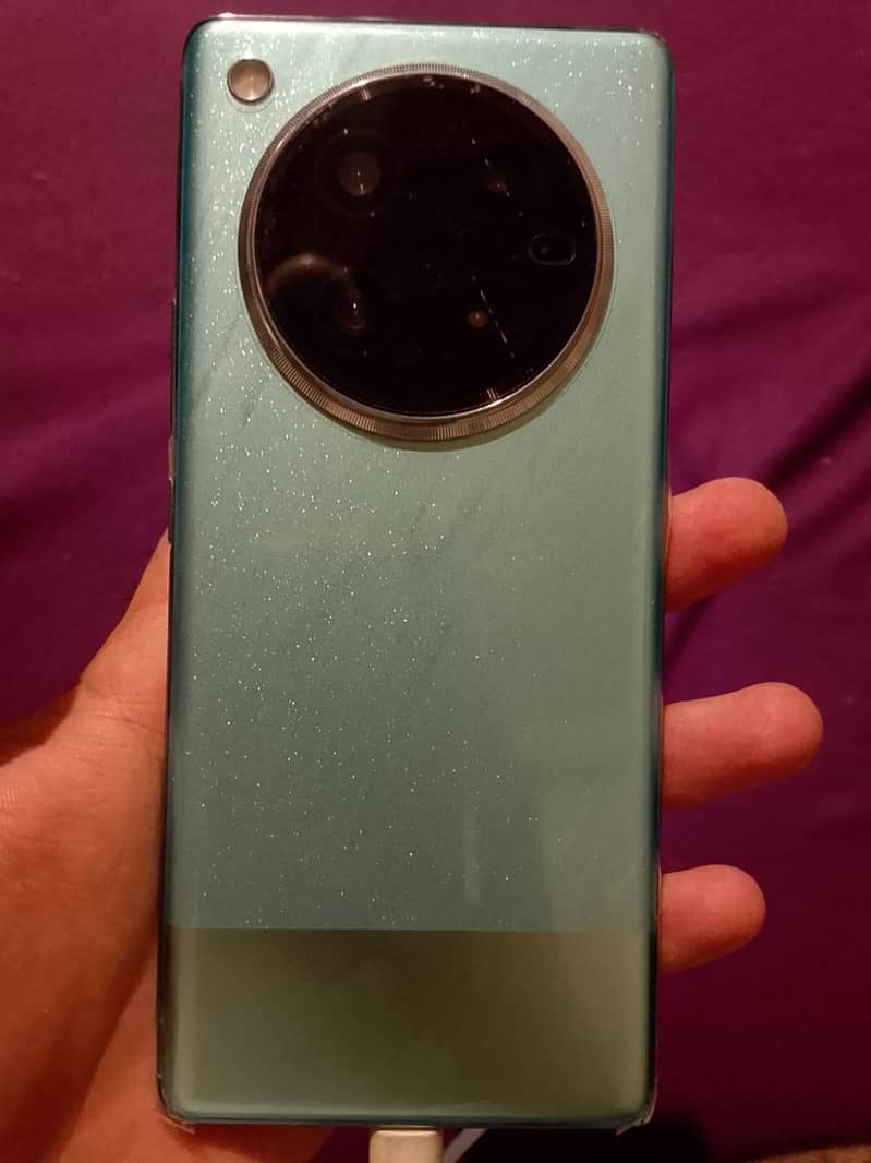Infinix Zero 40 1