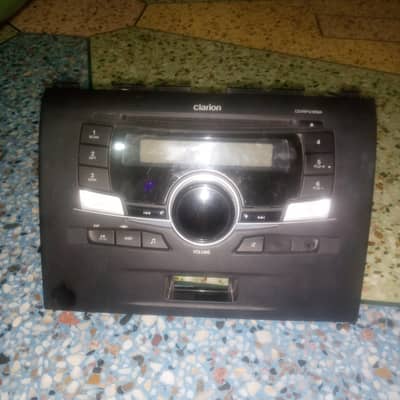 Car Deck / ​Clarion Car Stereo CD Player