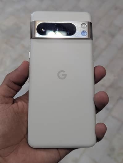 Google Pixel 8 Pro
