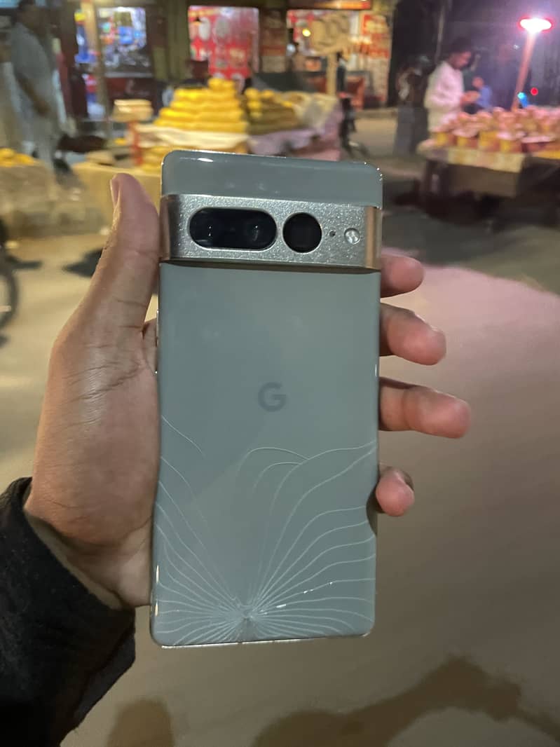 Google Pixel 7 Pro 0