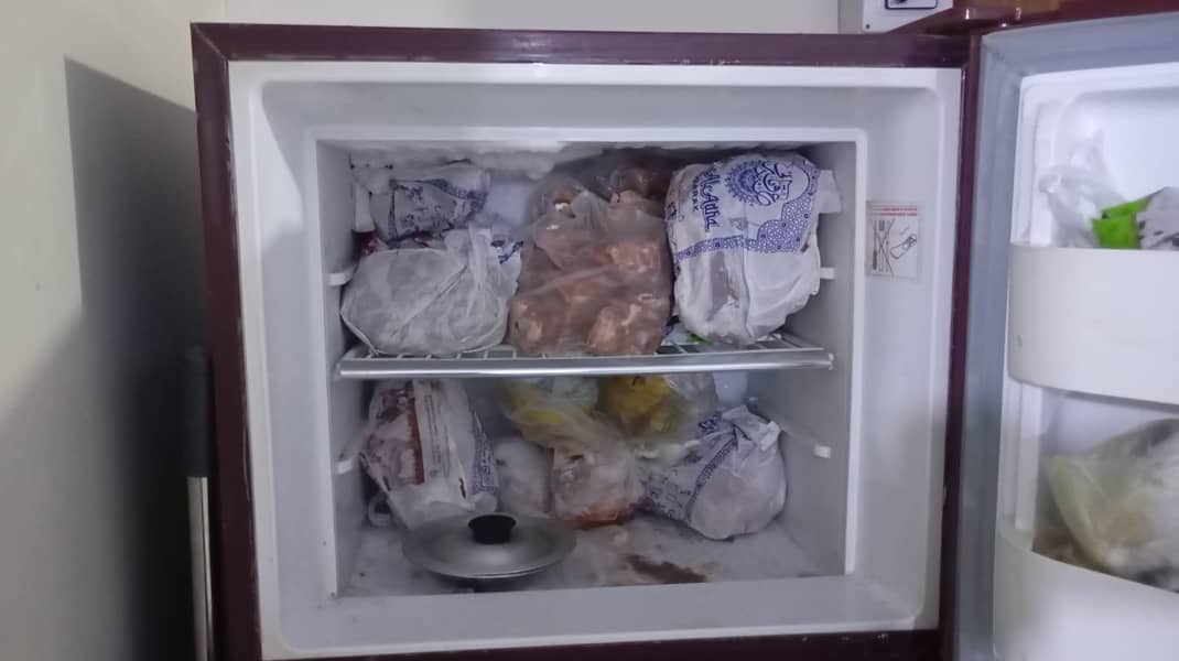 refrigerator 0