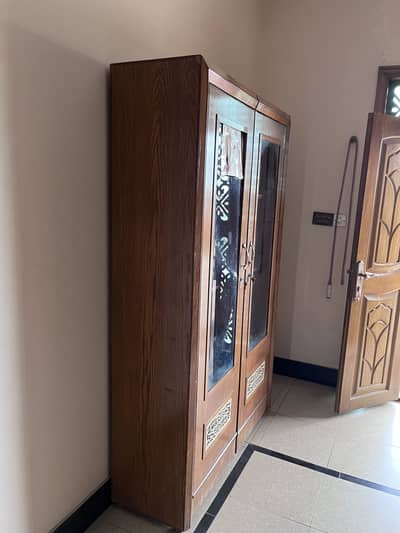 Showcase for sale just small mirror brake