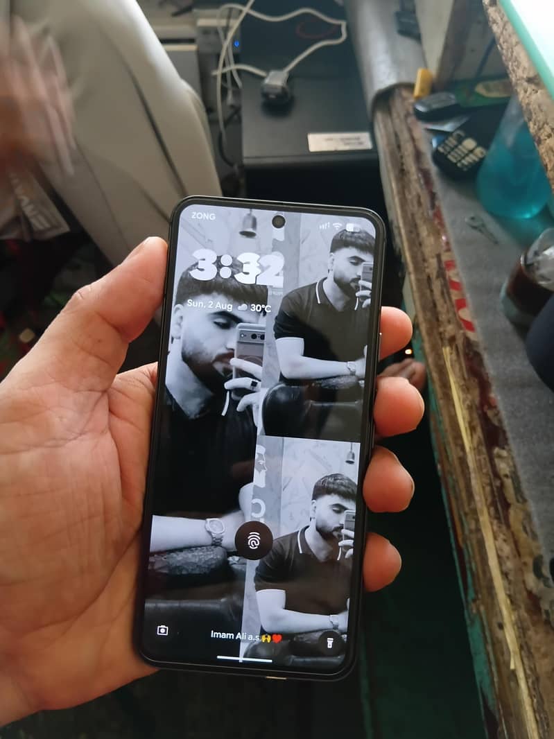 Google Pixel 8 1
