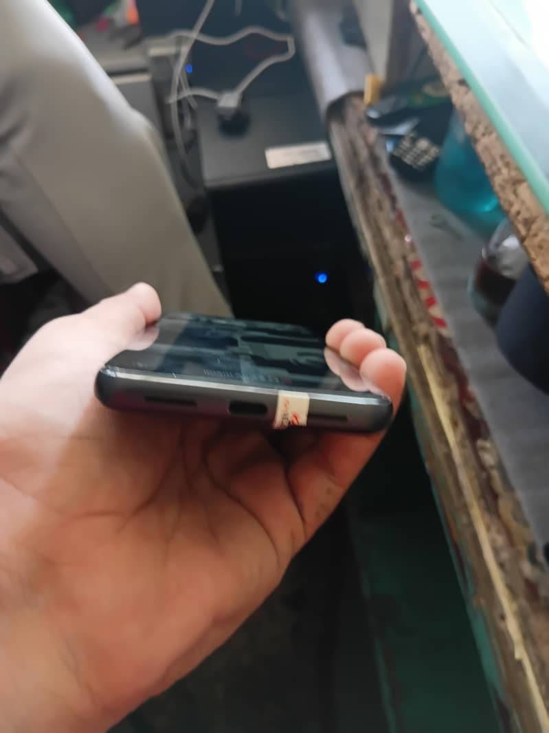Google Pixel 8 2