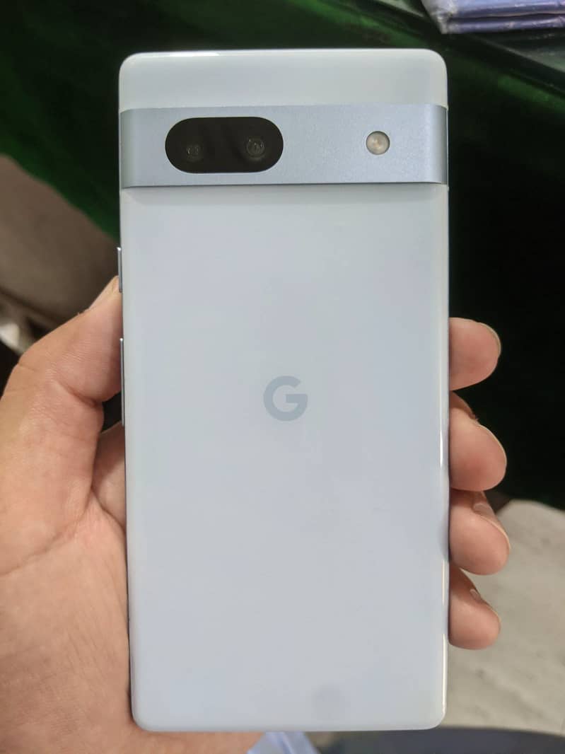 Google Pixel 7a 1