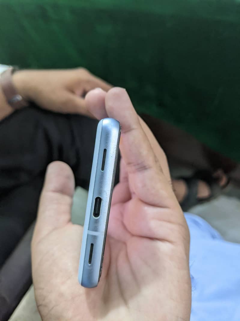 Google Pixel 7a 2