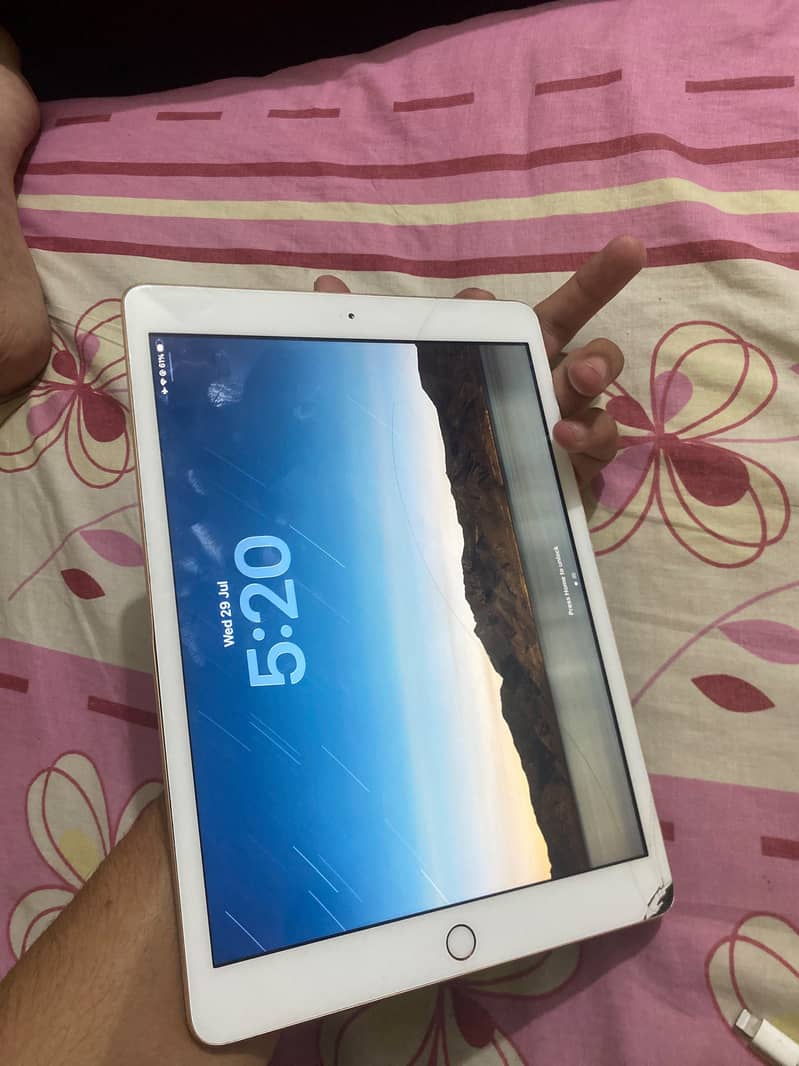 Ipad 8 generation 1