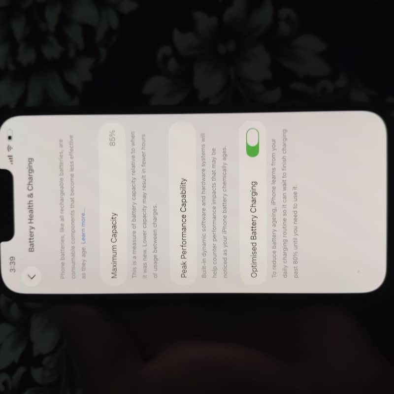 Apple iPhone 13 2