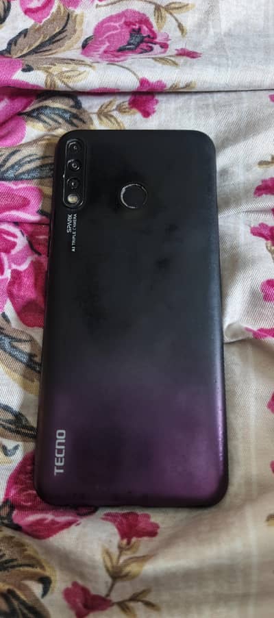 Tecno Spark 4