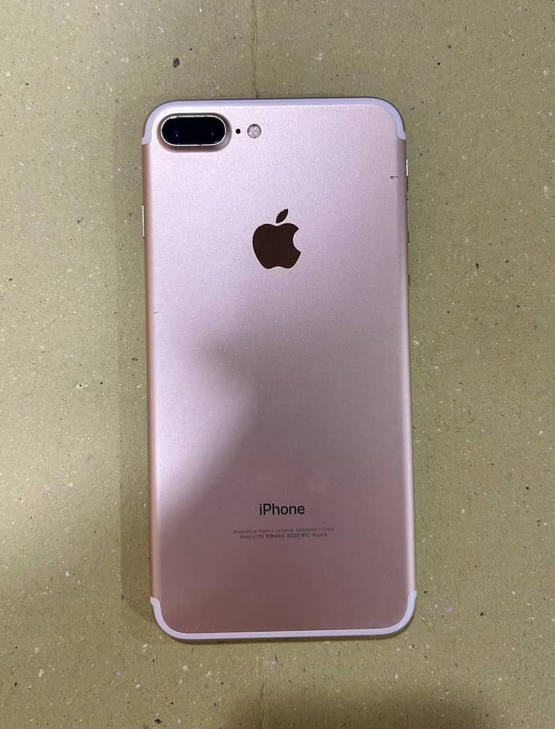 Apple iPhone 7 Plus 2