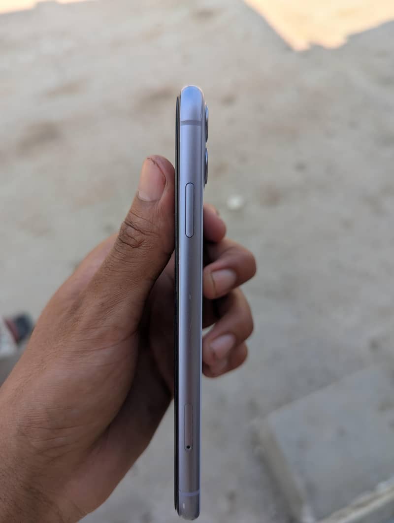 Apple iPhone 11 1