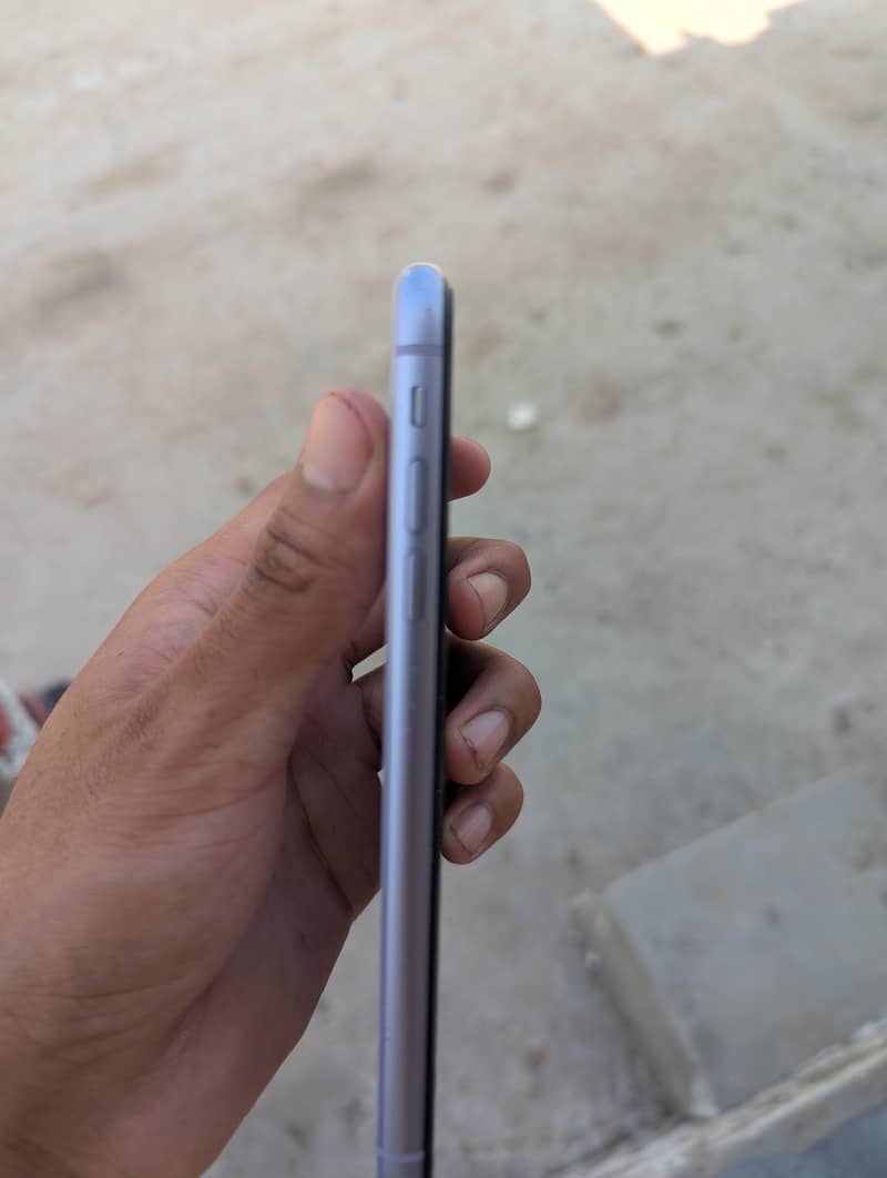 Apple iPhone 11 2