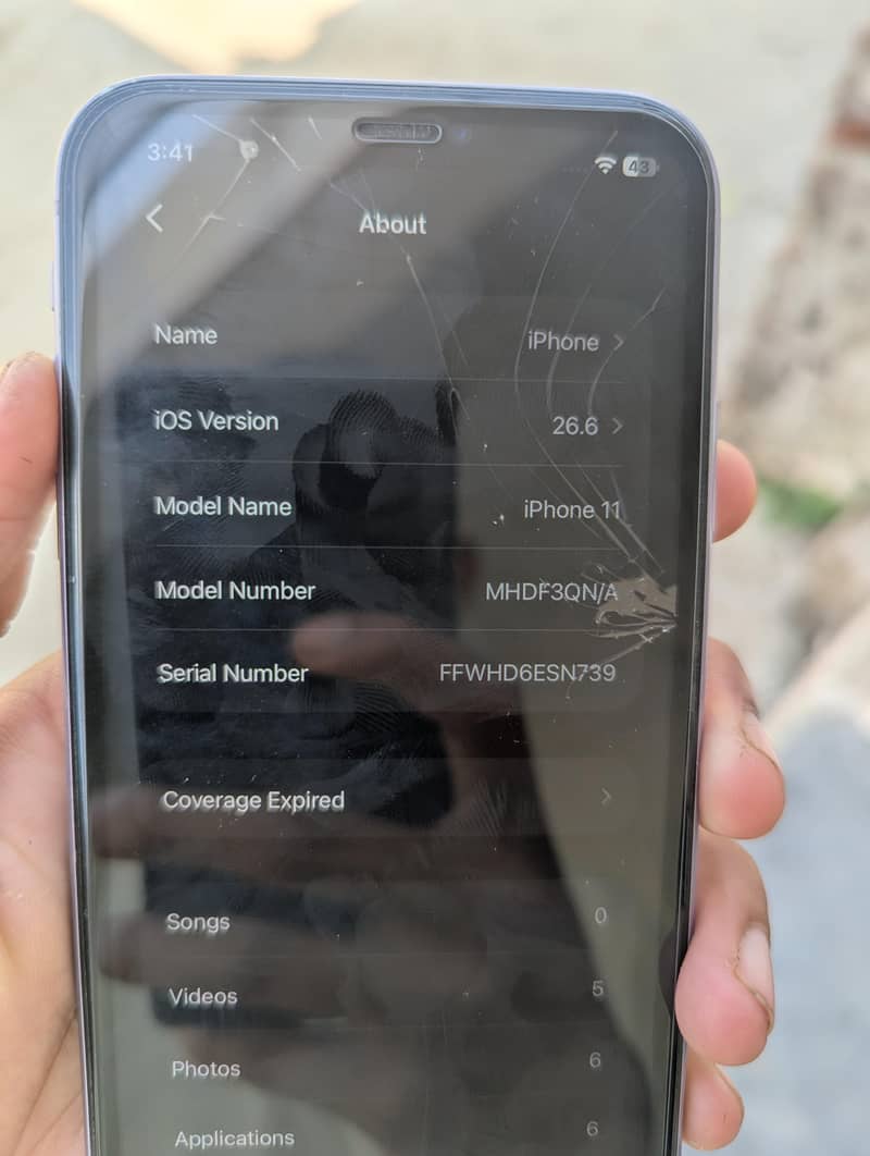 Apple iPhone 11 6