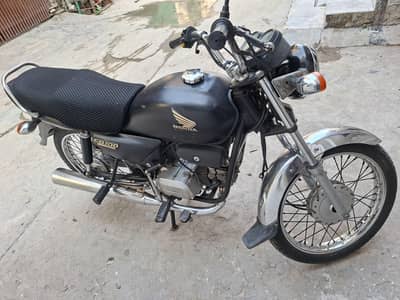 Honda CD 100 for Sale
