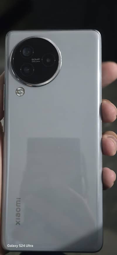 Xiaomi Civi 3