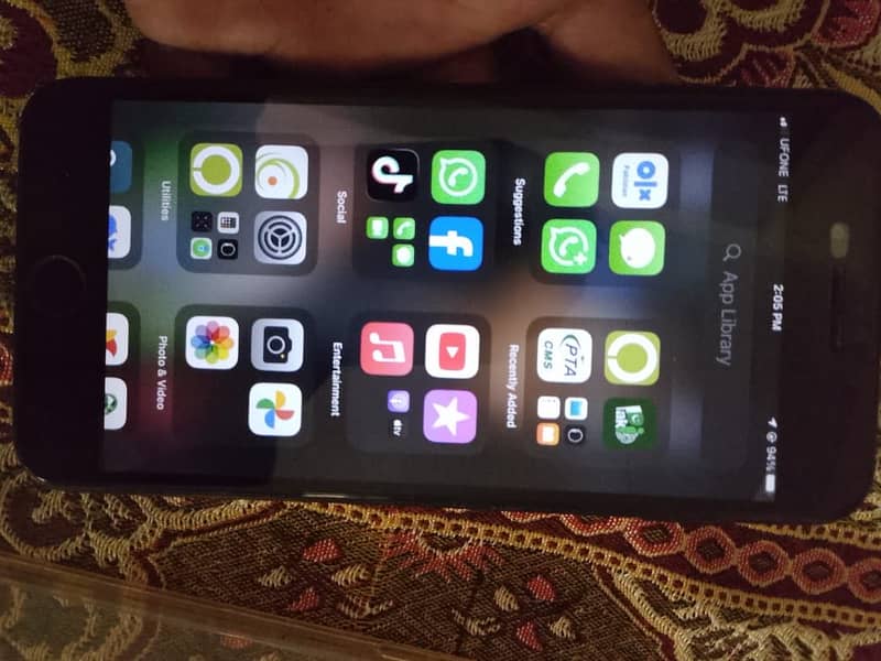 Apple iPhone 7 Plus 2