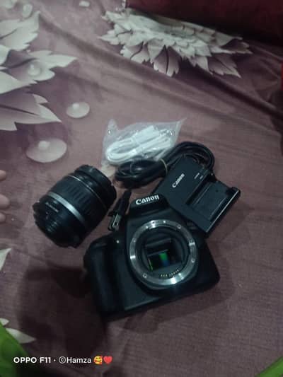 DSLR camera cannon 1300 d