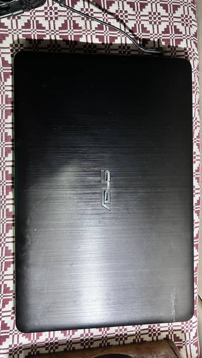 Core i5 6TH 8GB Ram 128GB SSD