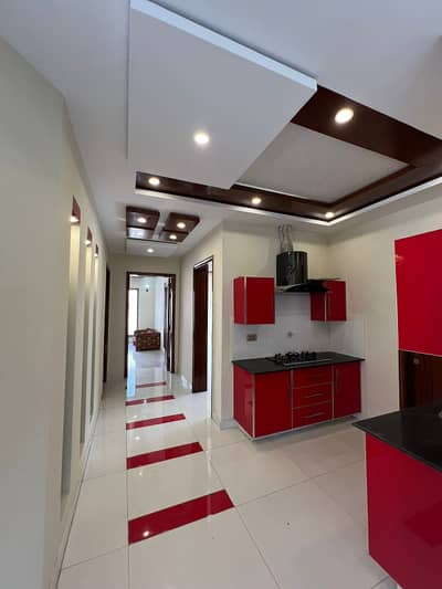 18 MARLA CORNER HOUSE FOR SALE IN GHOURI BLOCK BAHRIA TOWN LAHORE