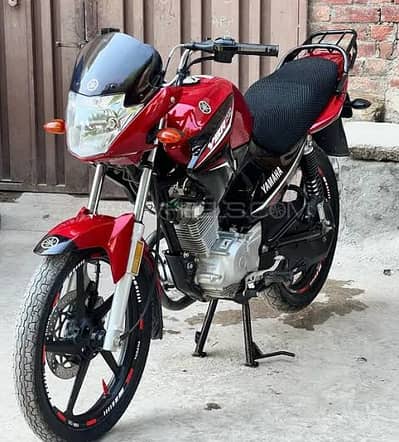 Yamaha YBR 125 2022