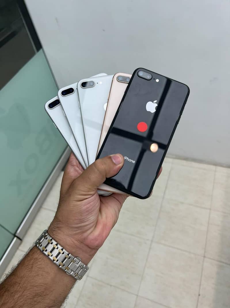 Apple iPhone 8 Plus 0