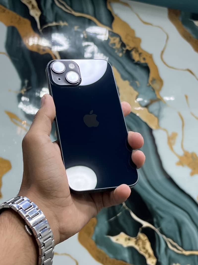 Apple iPhone 14 2