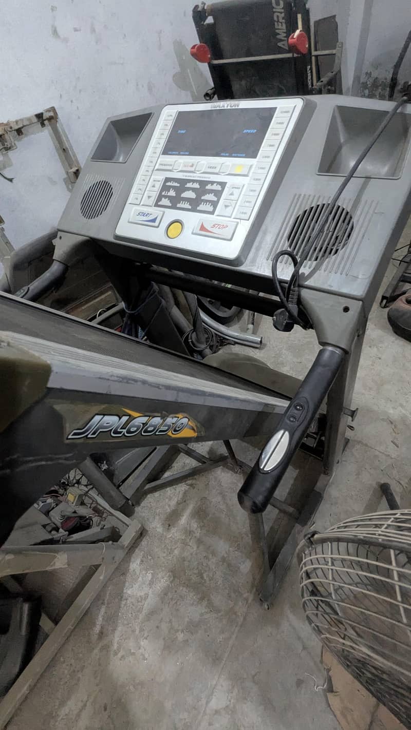 treadmill machine 0