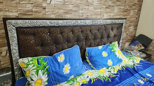 King size bed set for sale