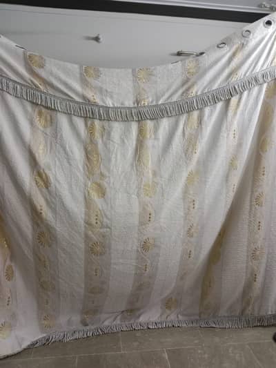 3 pieces of curtains brand new condition