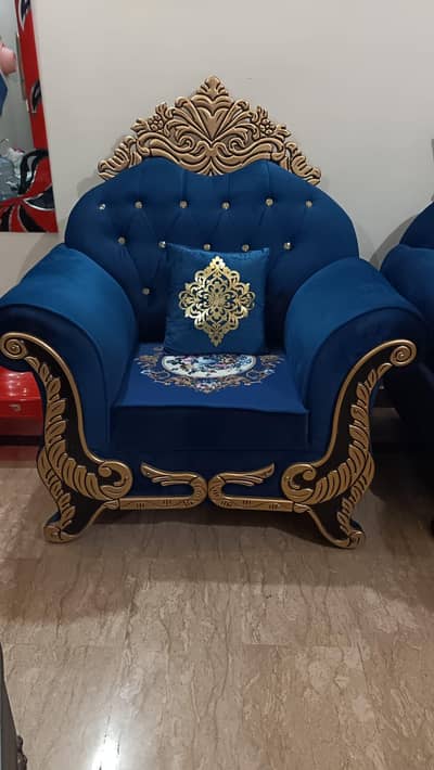 6 seater almost new