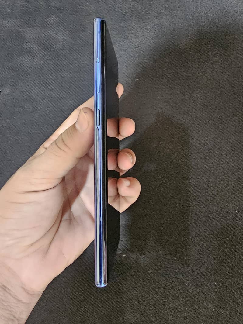 samsung  note 10 plus 3