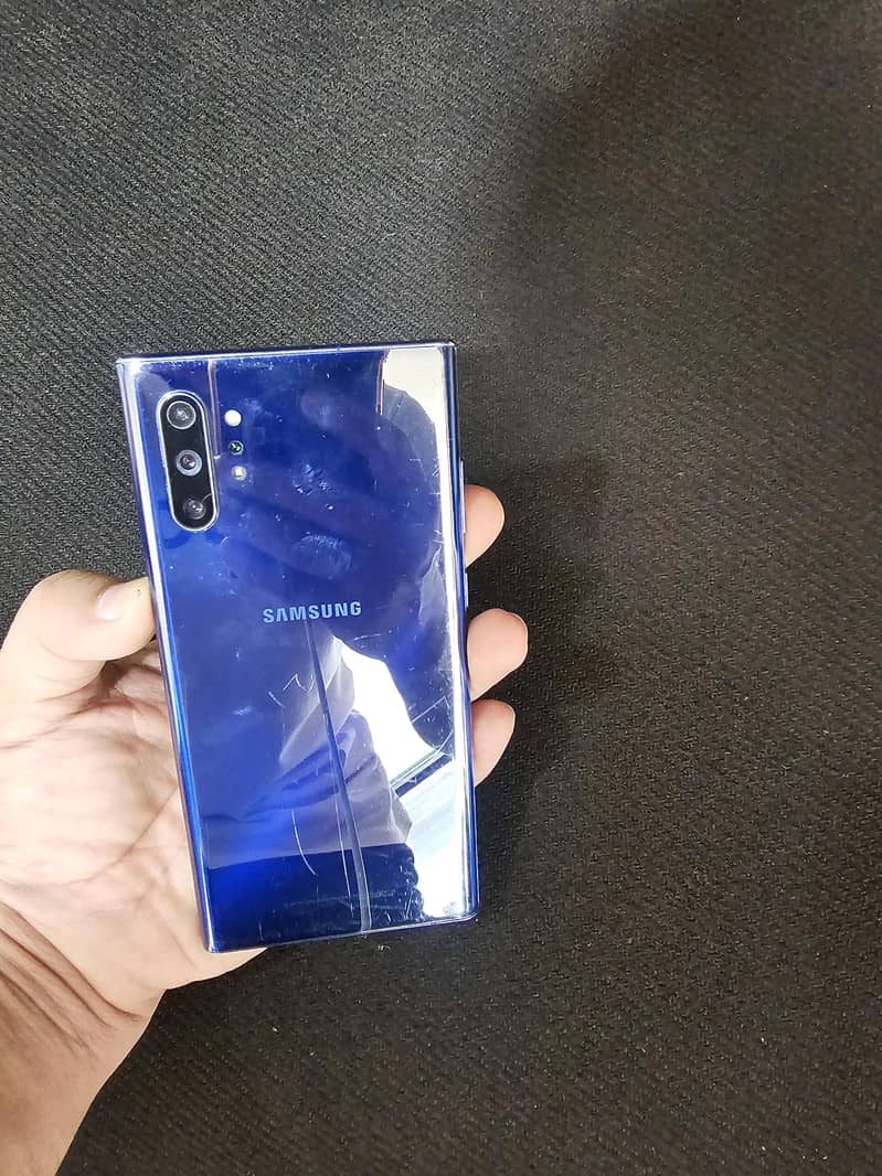 samsung  note 10 plus 6