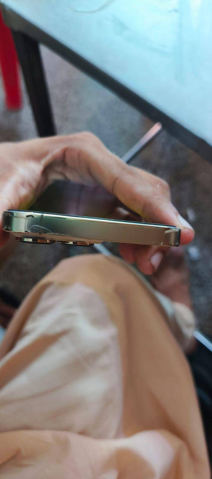 Apple iPhone 13 Pro 4