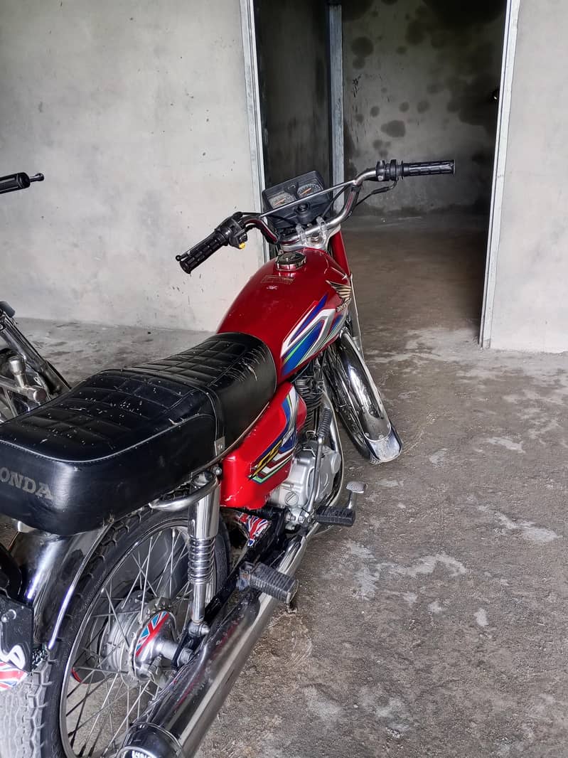 CG 125 6