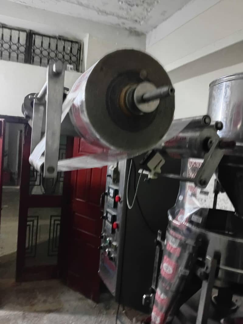 packing machine 8