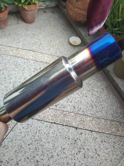HKS exhaust 10/10 contion only 3 hours used.