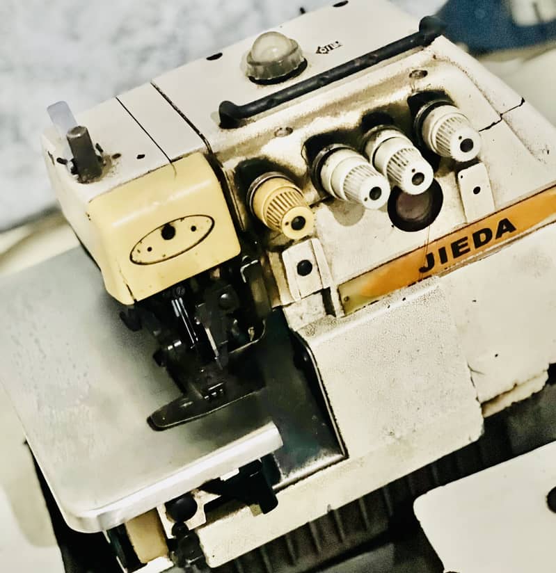 Overlock sewing machine 1